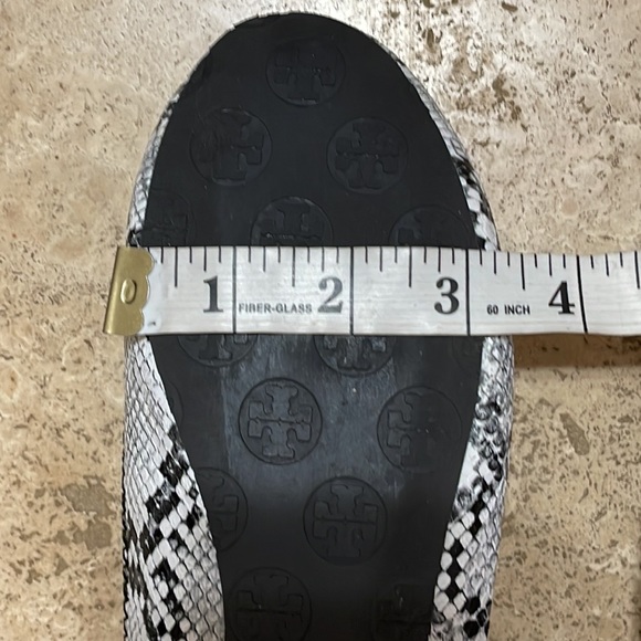Tory Burch Snake Flats Size 8 black and white - Picture 5 of 14